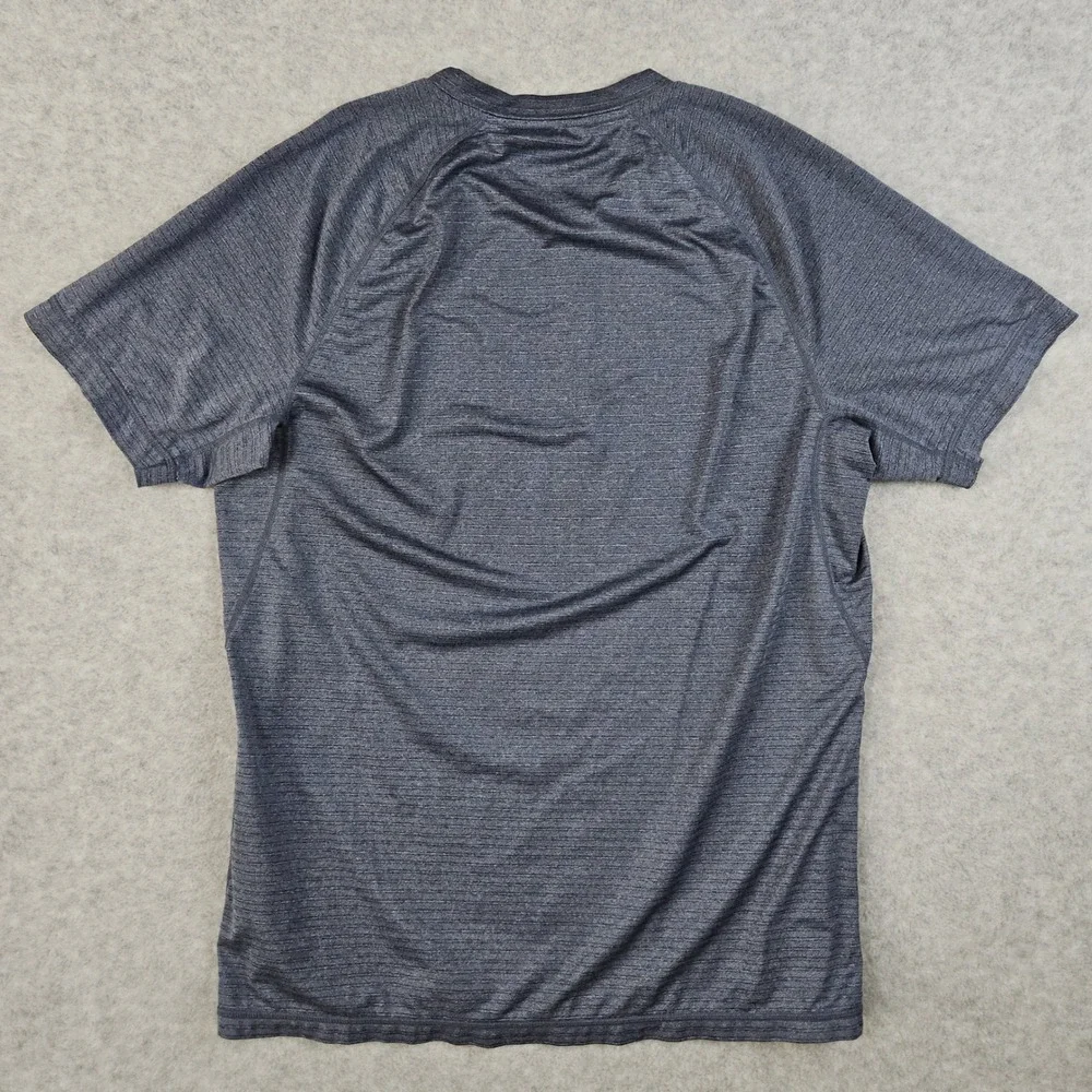 Rhone Sentry (Mens‎ Medium) Blue V-Neck Athletic Shirt Training Performance Gym